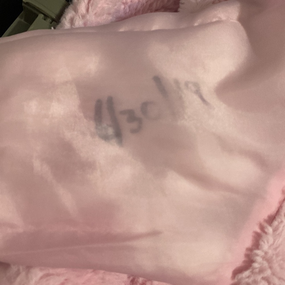 Swiss Tech pink puffer jacket - Picture 8 of 8